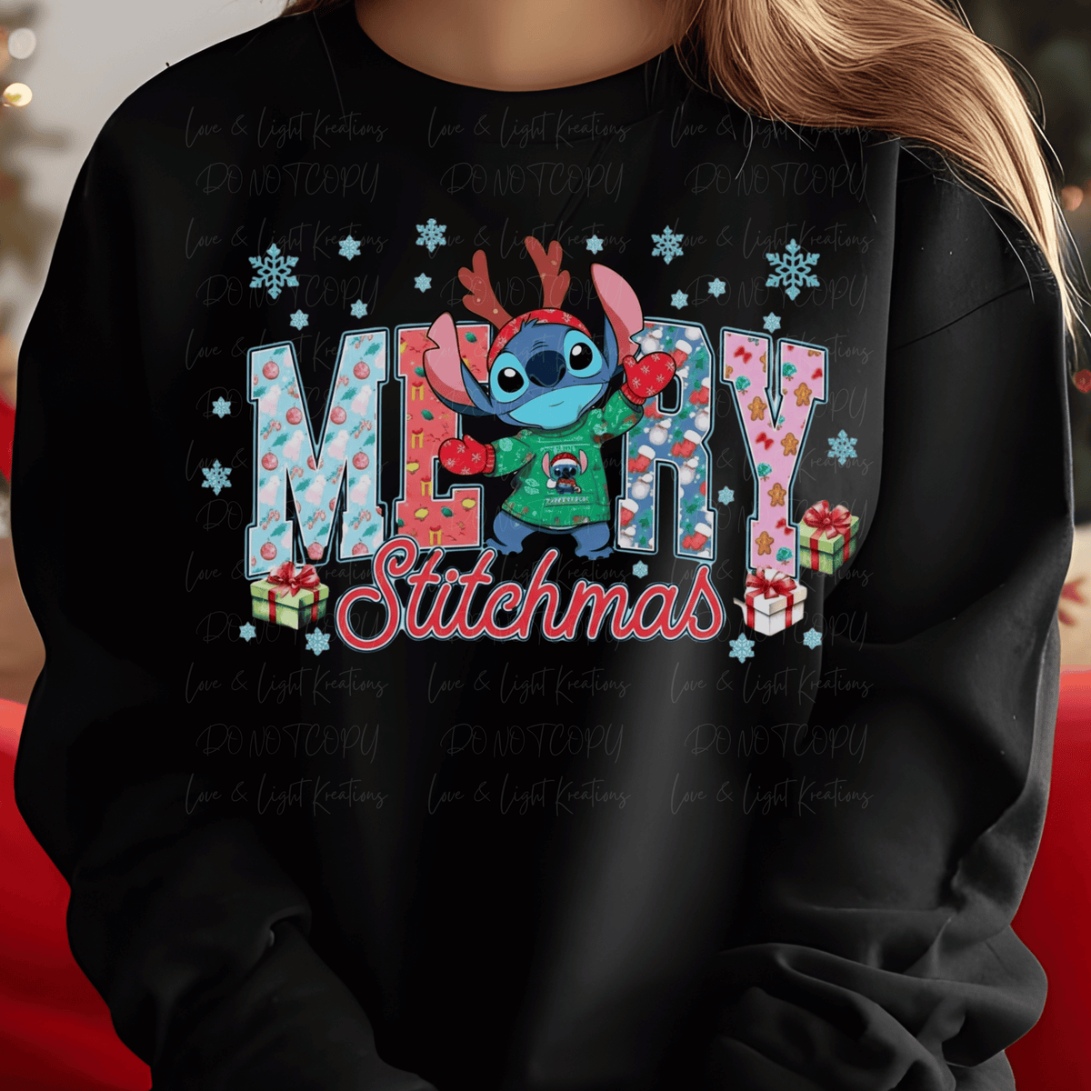 Blue Alien Merry Christmas