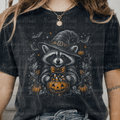 Retro Vintage Halloween Halftone Raccoon