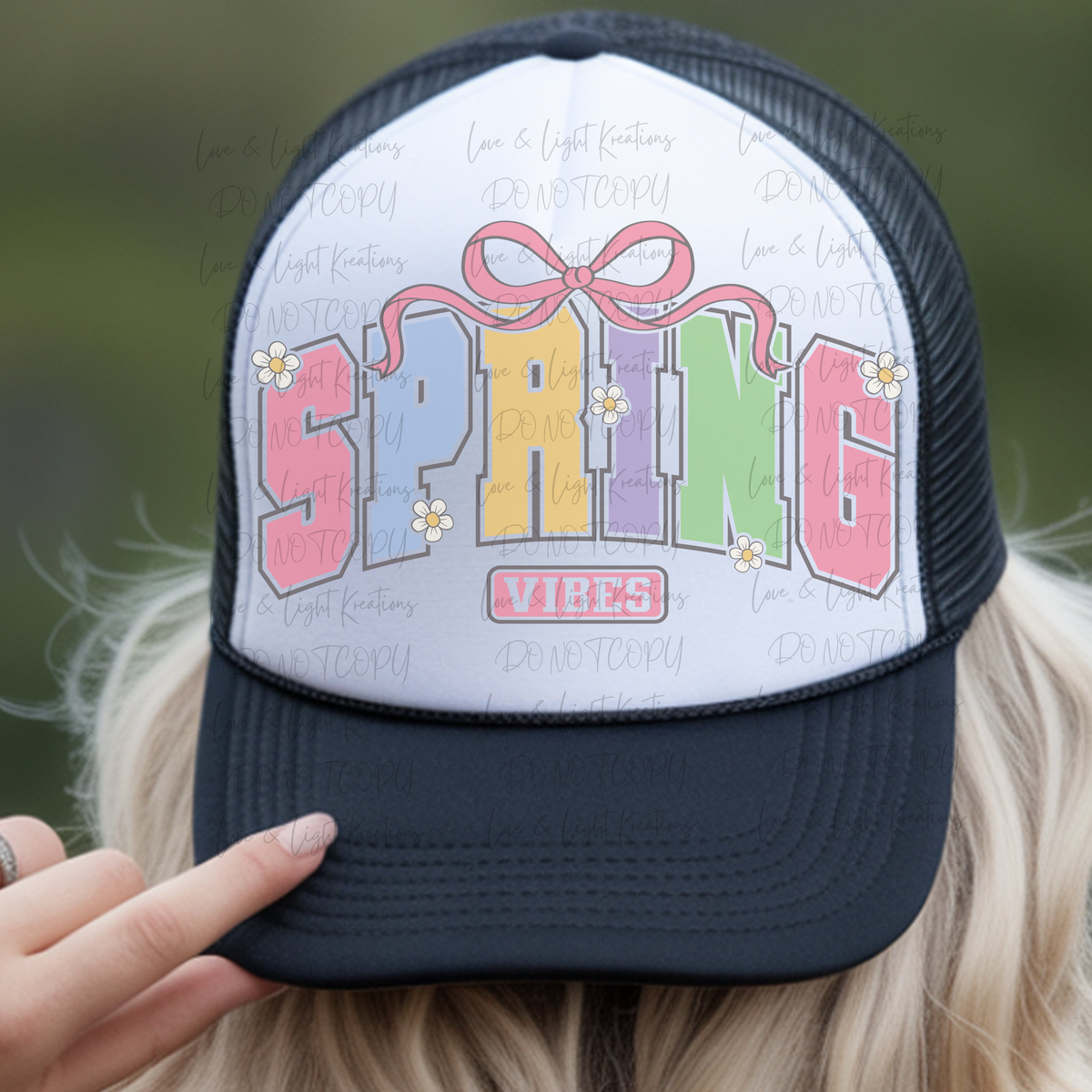 Spring Vibes with Daisies and Coquette Bow